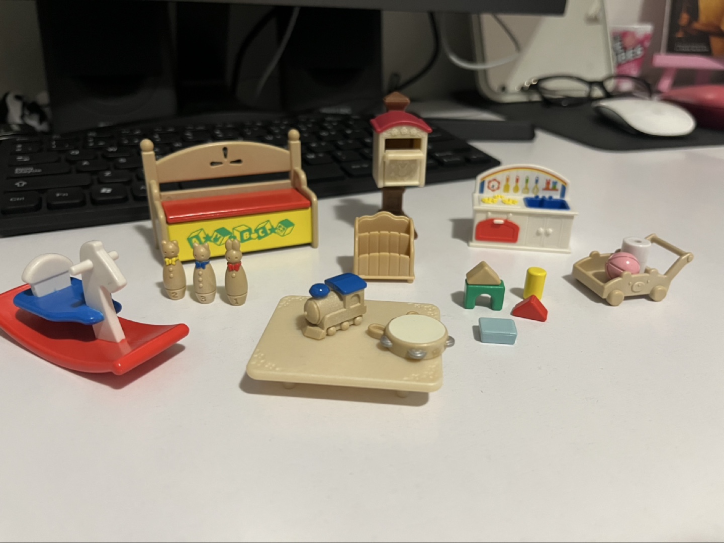 Calico Critters Playset Furniture and Accessories