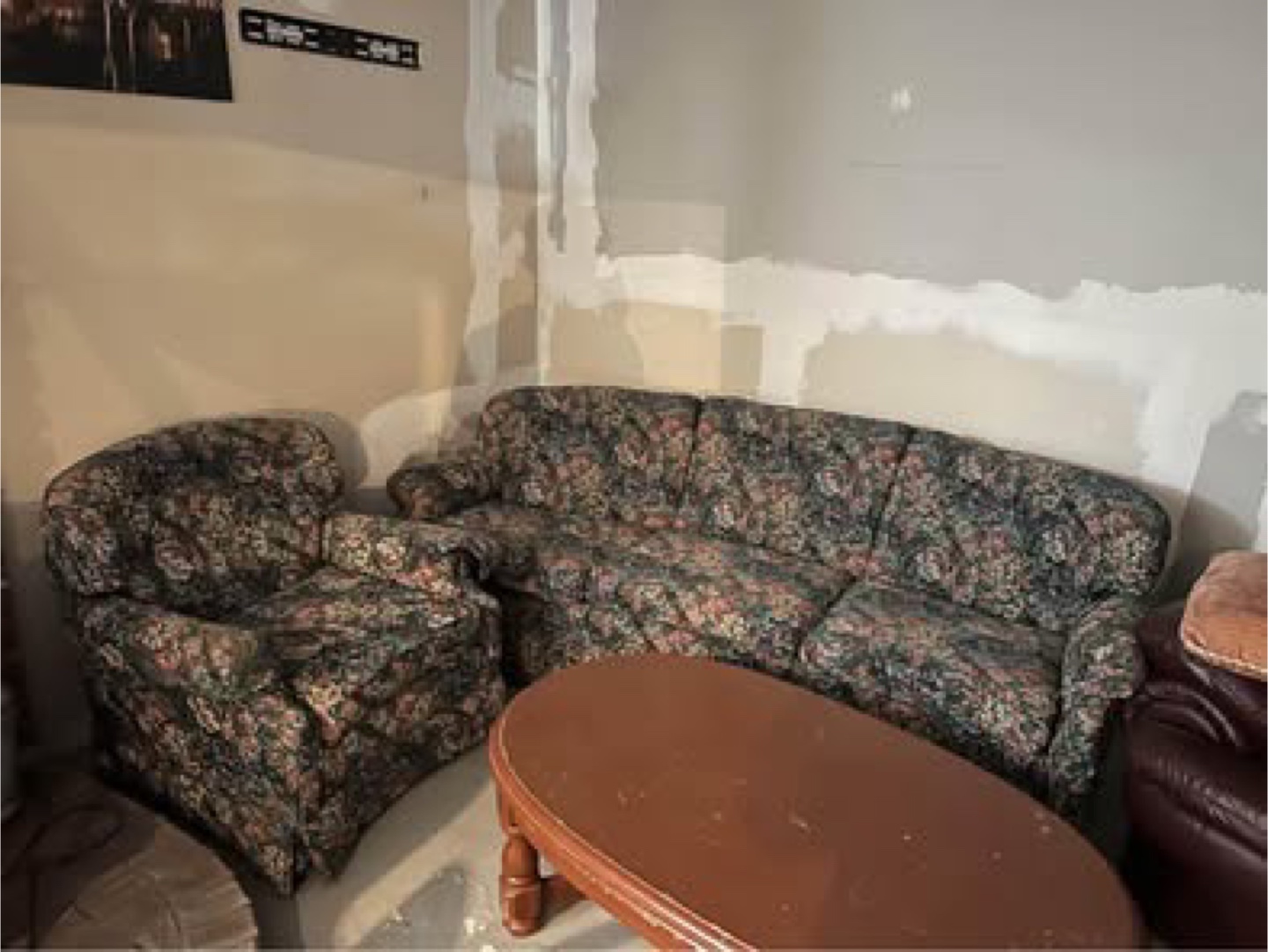 Floral Sofa and Chair Set