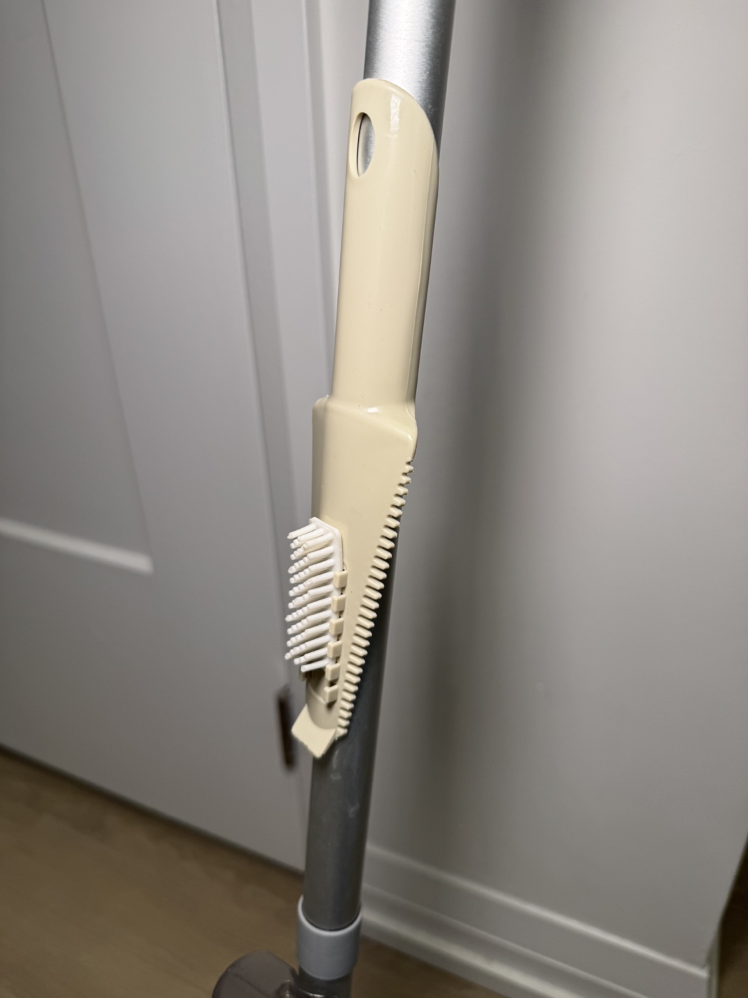 Spray Mop with Replacement Pads and Attitude Cleaning Solution - photo 3
