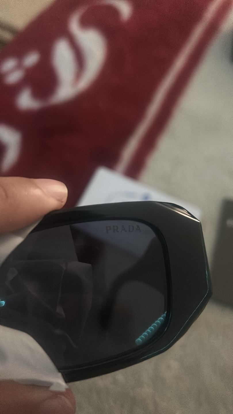 Prada Sunglasses - Black Frame - photo 3