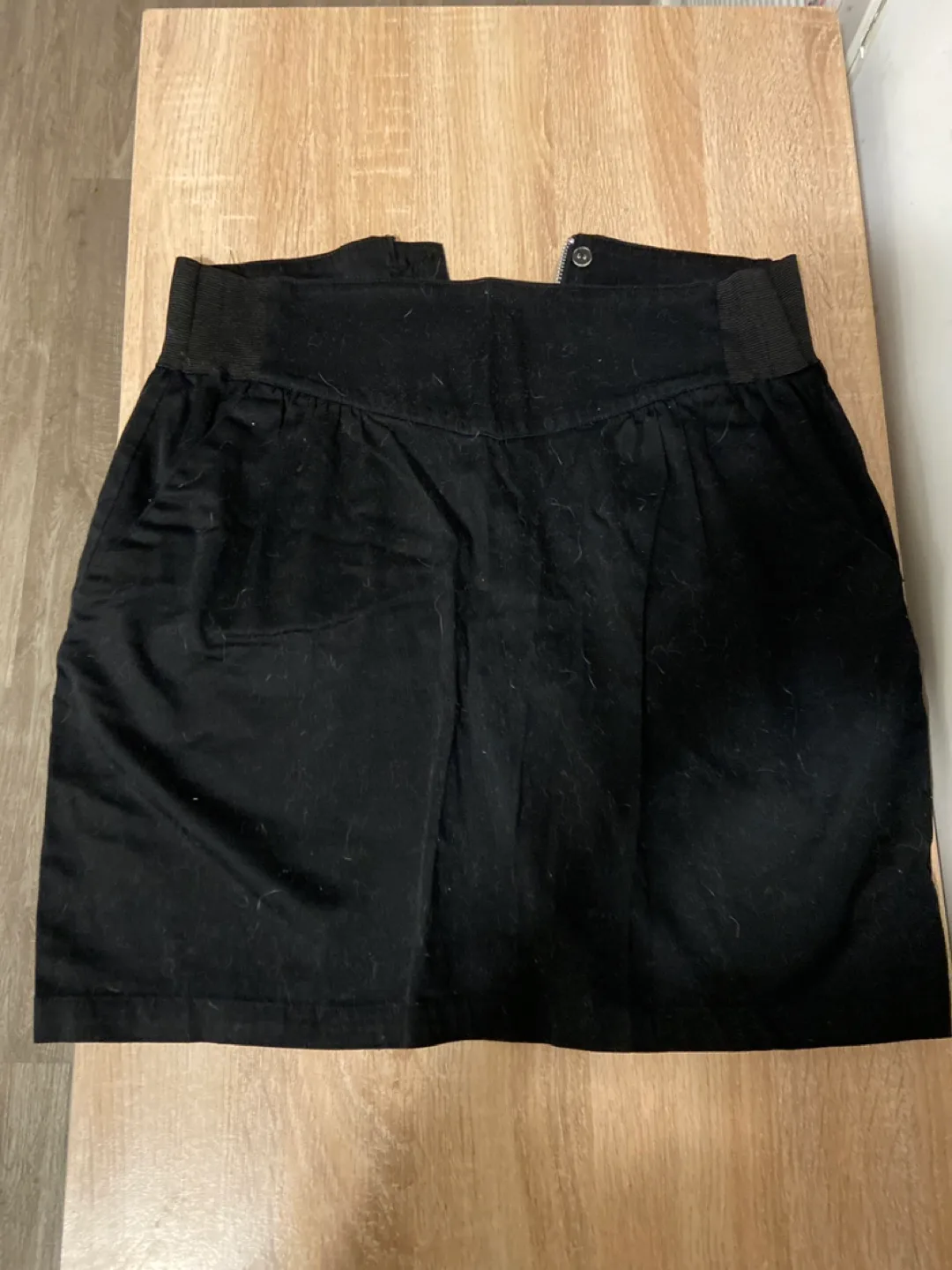 H&M Black Skirt Size 10 thumbnail