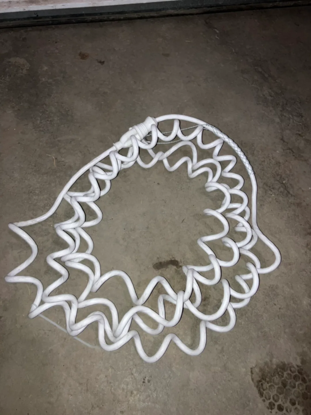 Coiled Up Extension Cord image indicator(2)