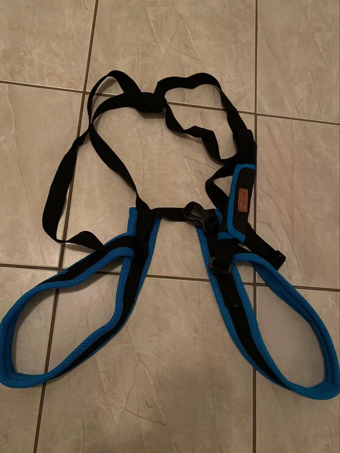 Dog walking harness leashes and toys image indicator(2)
