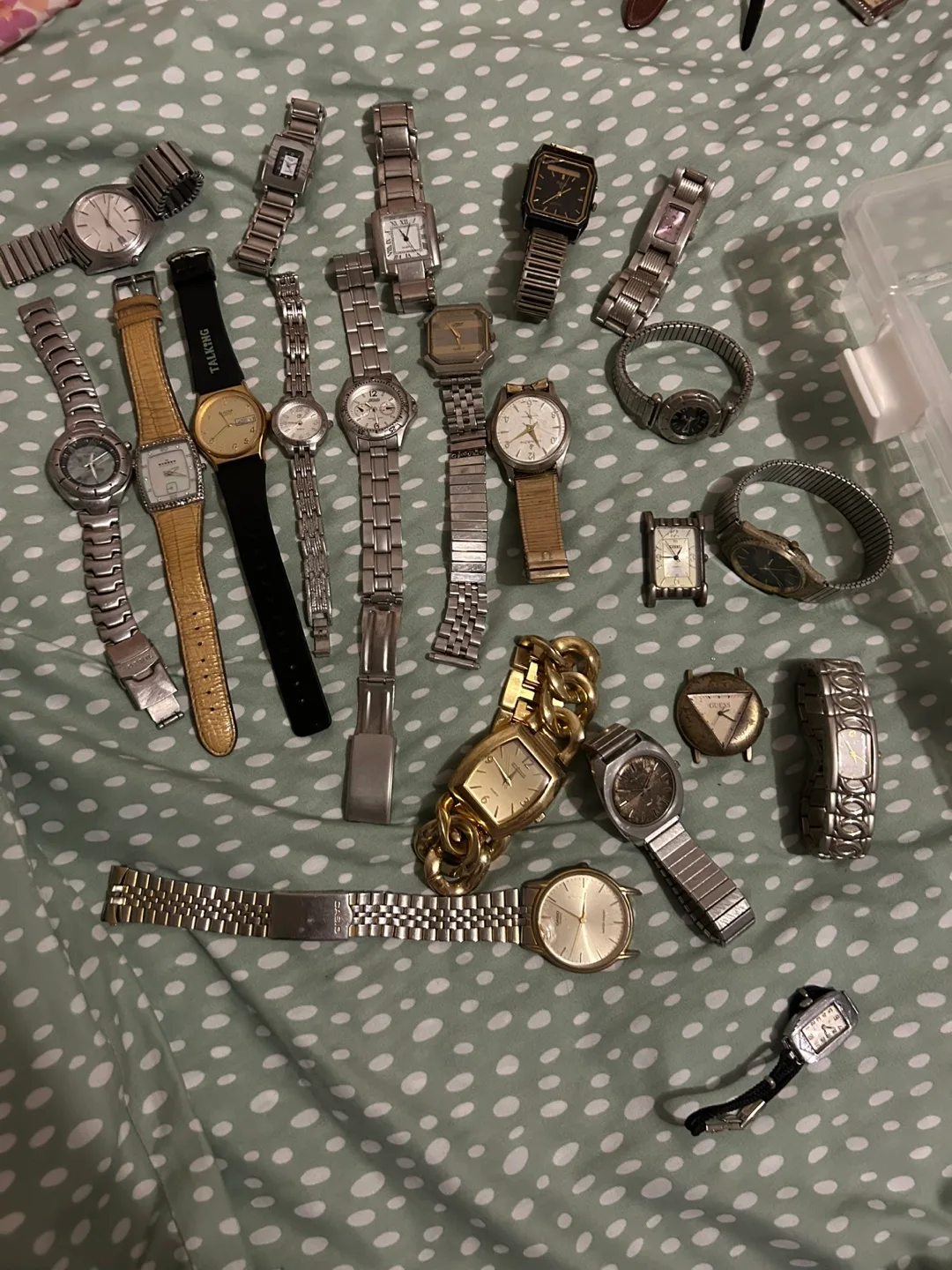 Old watch lot image indicator(2)