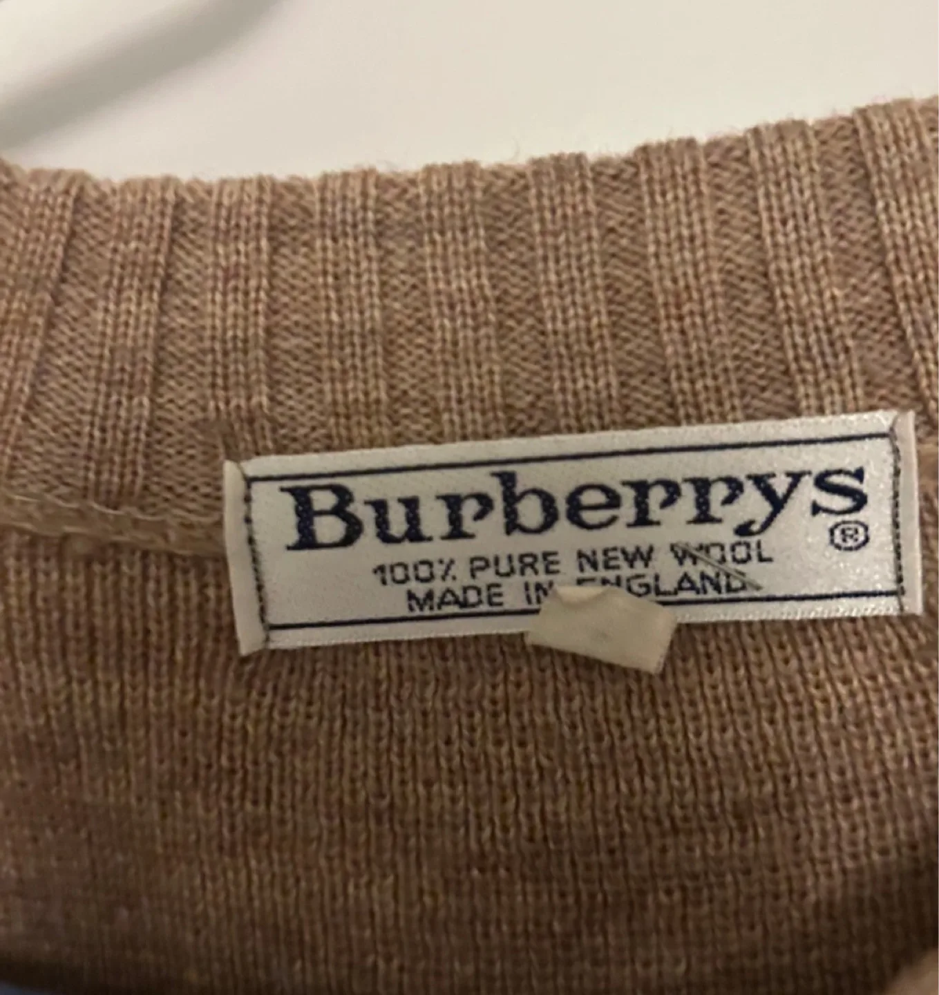Burberry Wool Sweater image indicator(3)