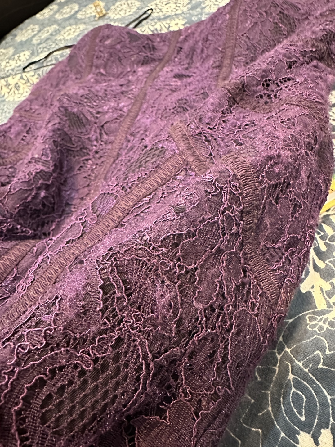 Vintage Lacey Purple Lace Formal Dress - photo 4