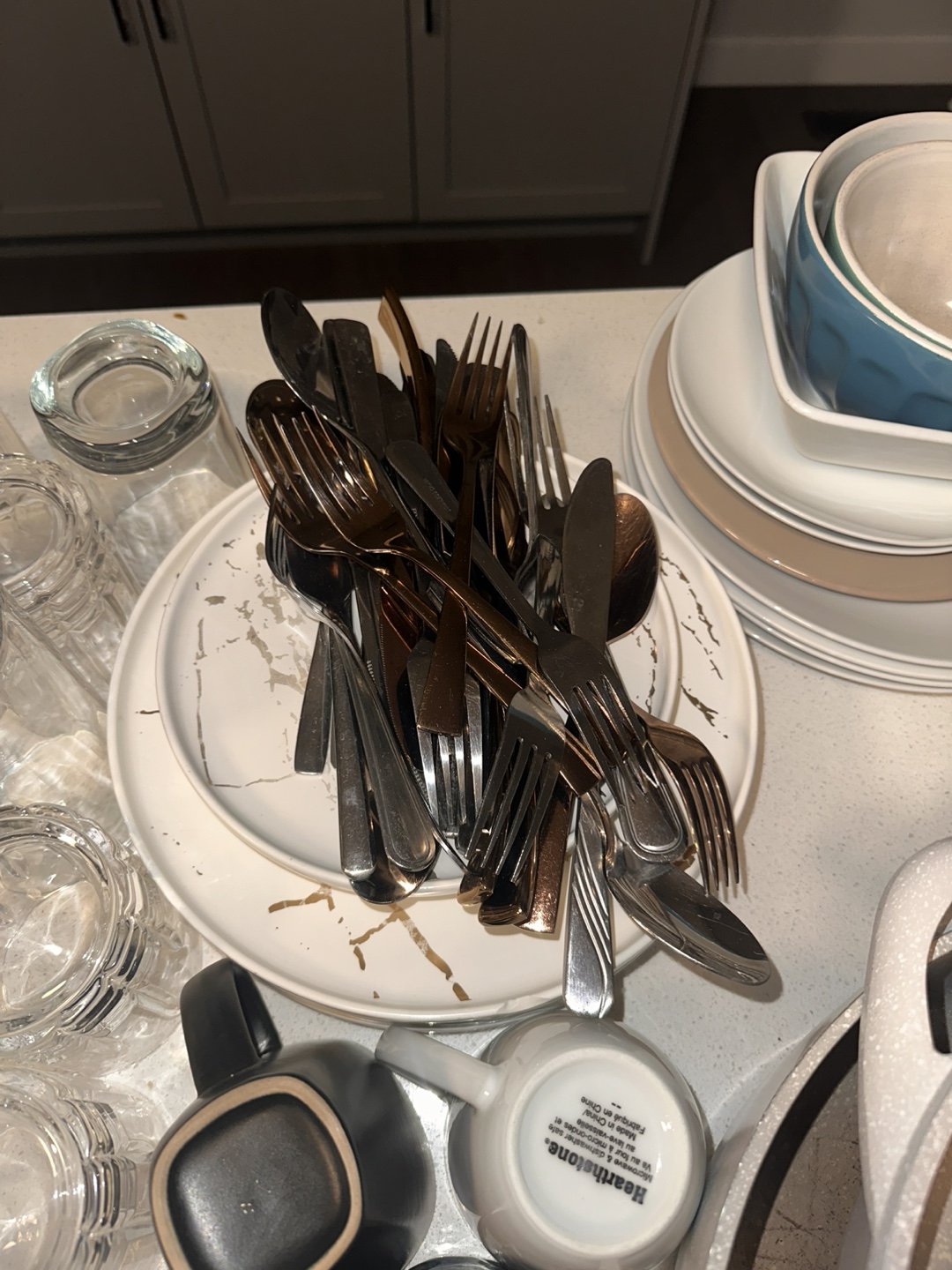 Kitchenware Bundle - Pots, Pans, Dishes, Cutlery & Glasses - photo 4