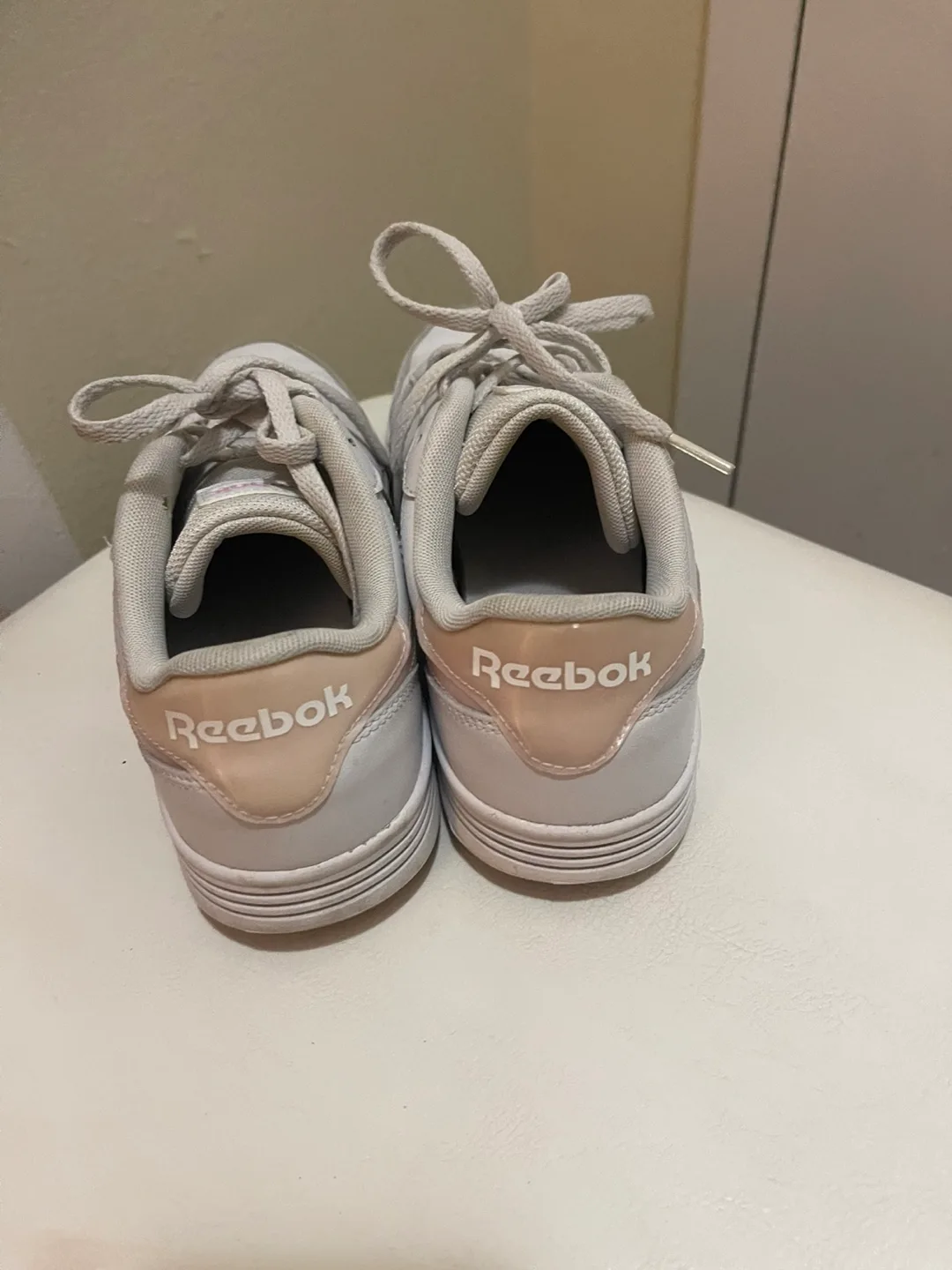 Women's Reebok Classic Leather Sneakers - Size US 9 image indicator(4)