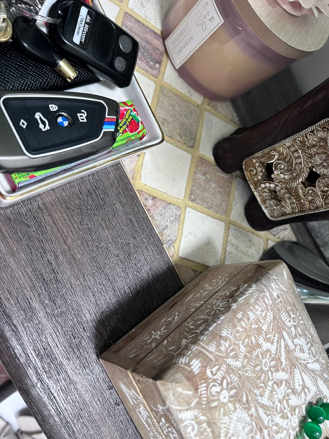 🍋REG $3k Upscale Santa Fe Solid Wood Sofa Table w storage image indicator(7)