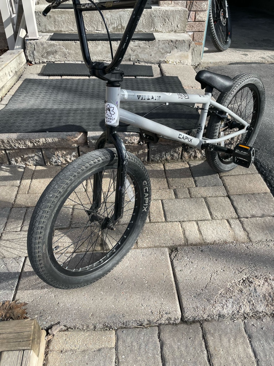 Capix Villain BMX Bike - photo 3