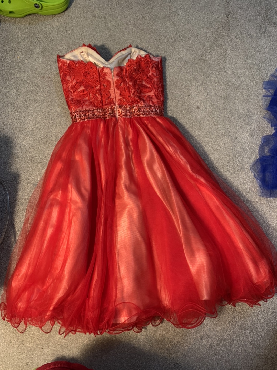 Red Lace Cocktail Dress - photo 2