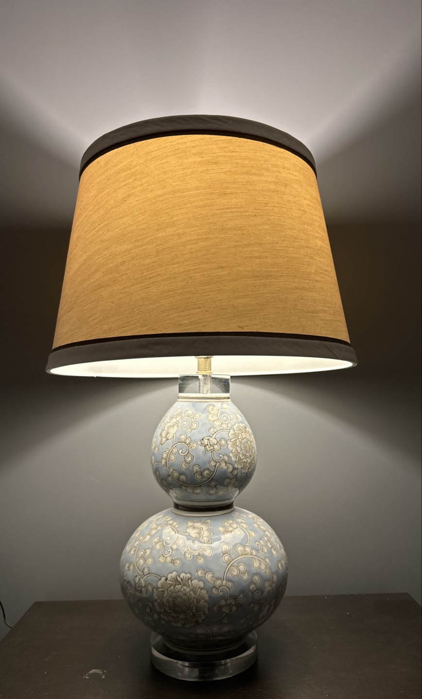 Elegant Table Lamp / Bedside Lamp