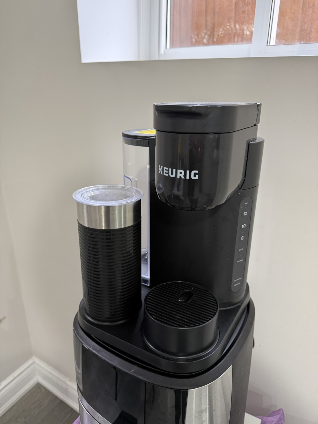 Keurig K-Cafe Essentials Single Serve Coffee Maker