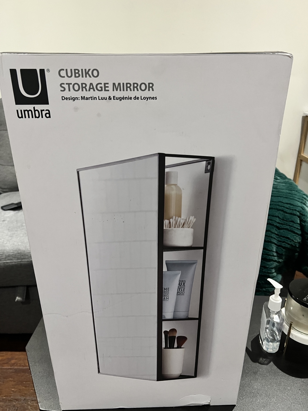 Umbra Cubiko Storage Mirror