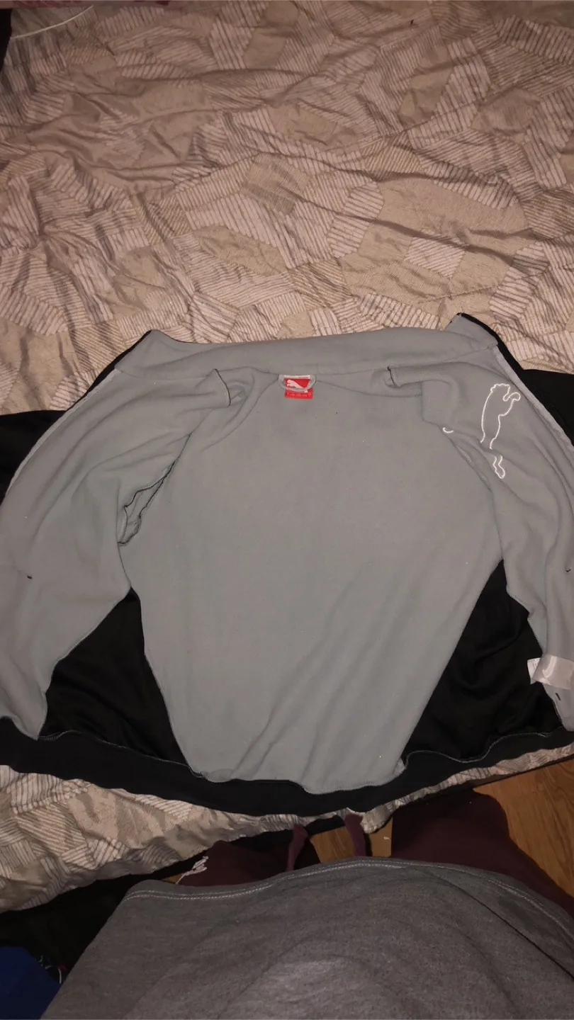 🍷MOVING OUT SALE!💕 Puma Sport Zip-Up Track Jacket image indicator(3)