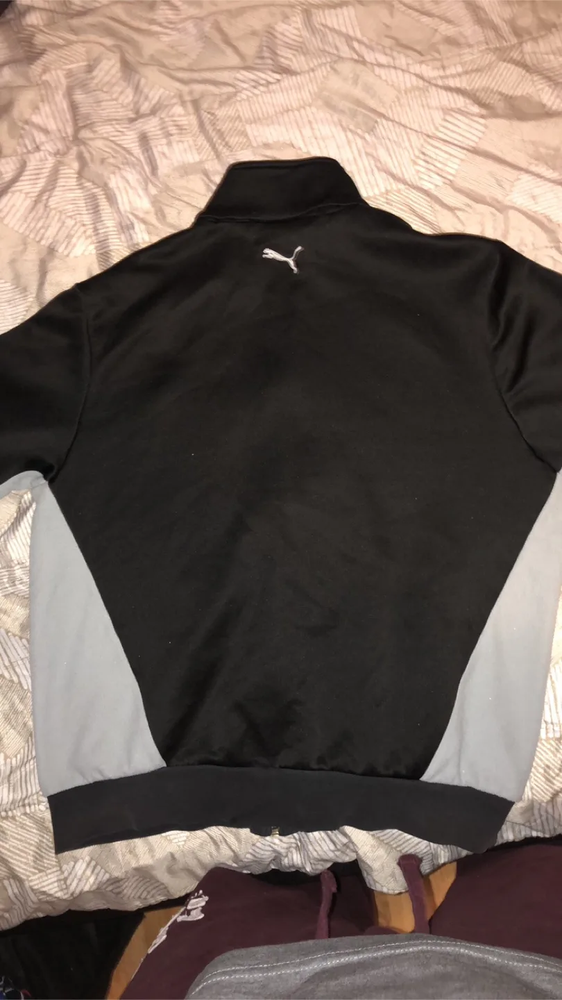 🍷MOVING OUT SALE!💕 Puma Sport Zip-Up Track Jacket image indicator(2)