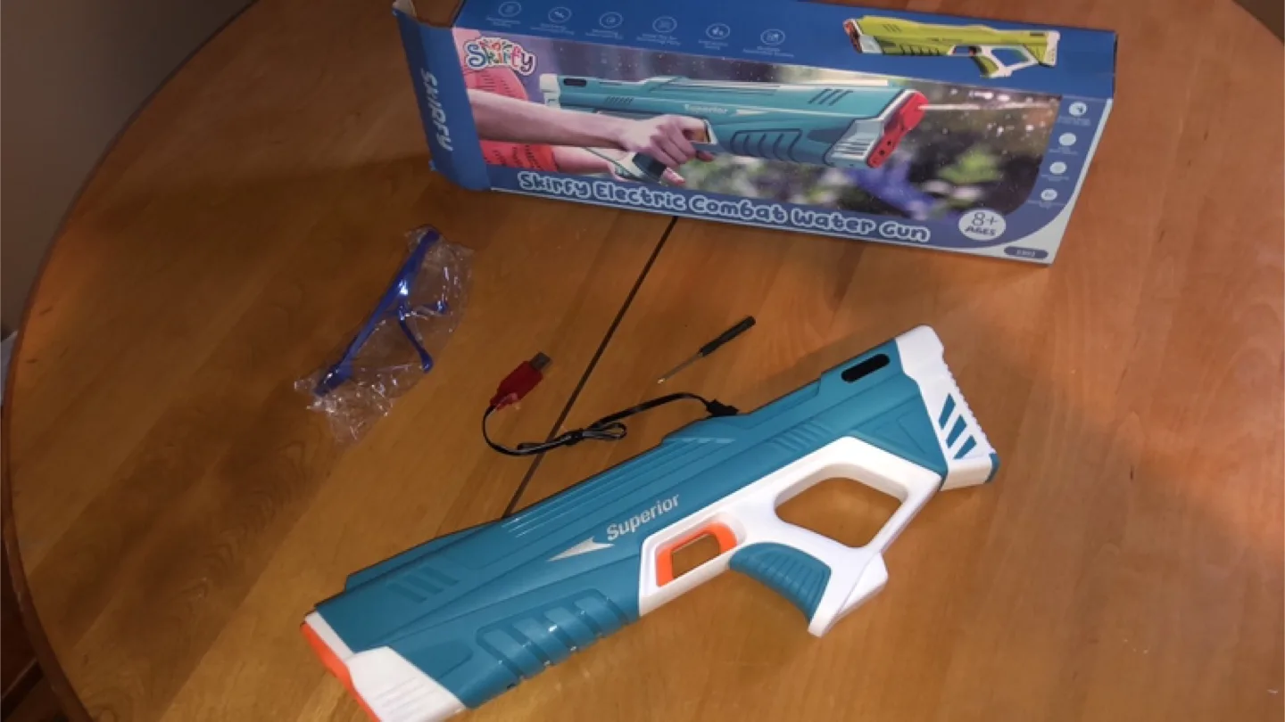 🍷MOVING OUT SALE💕Electric Combat Water Gun image indicator(4)