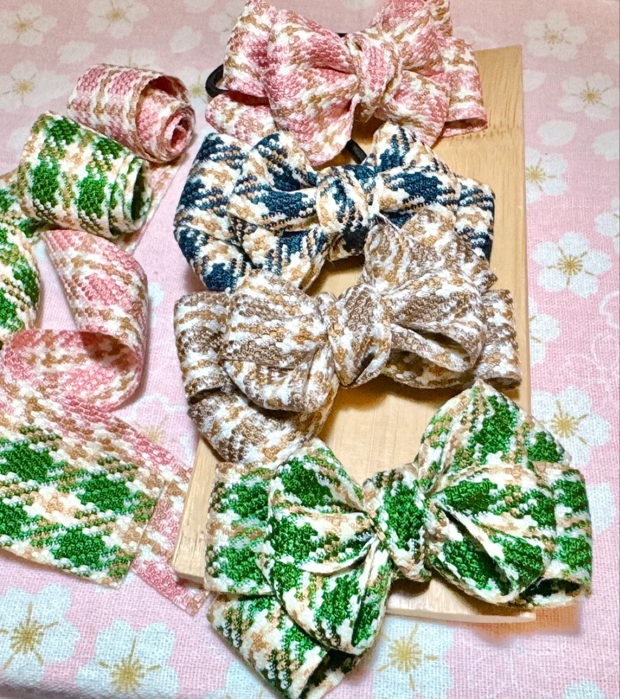 Handmade Hair Bow - Various Colours thumbnail