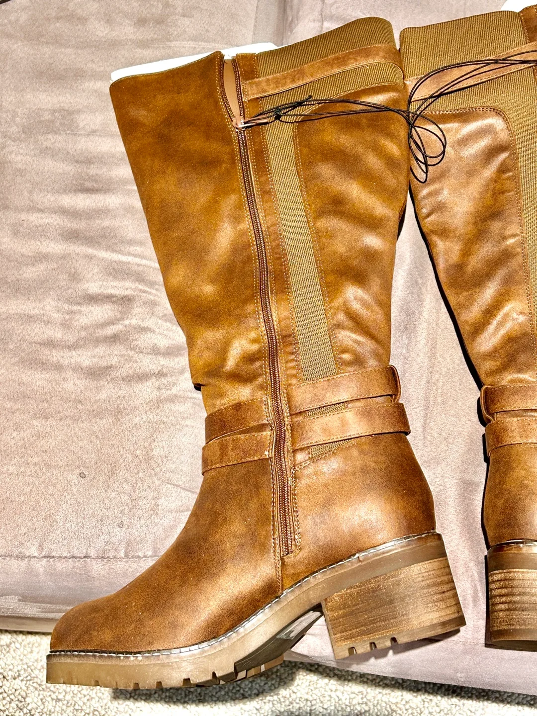 New Leather Knee-high Heeled Boots for fall image indicator(4)