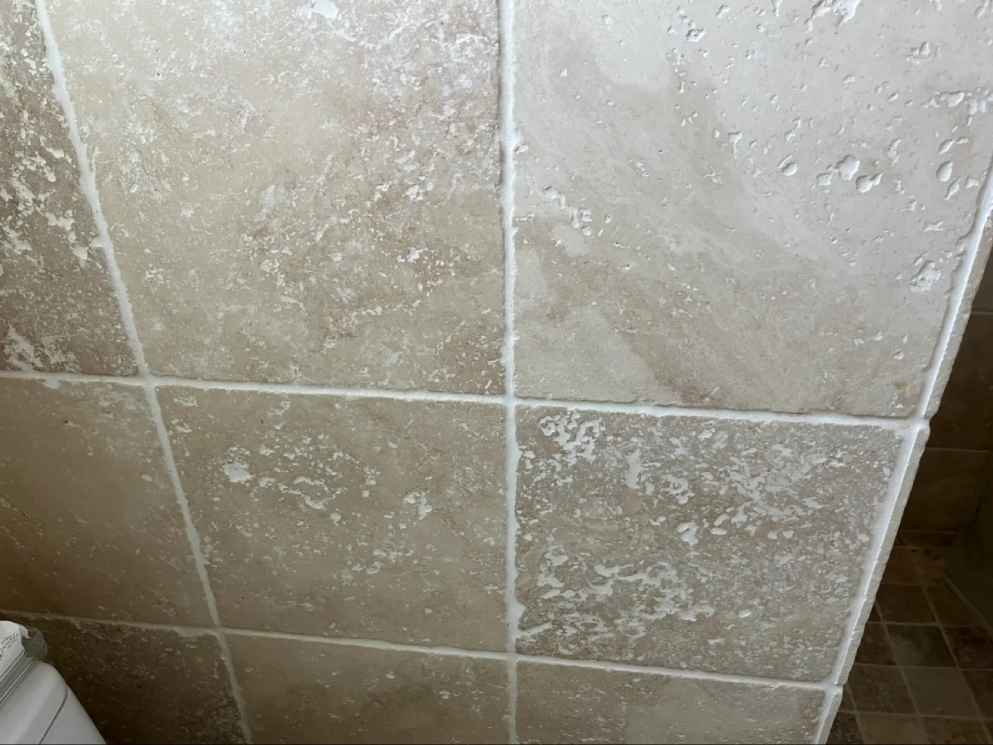 27 sf of Ivory & Beige 12” x 12” Travertine Tile image indicator(2)