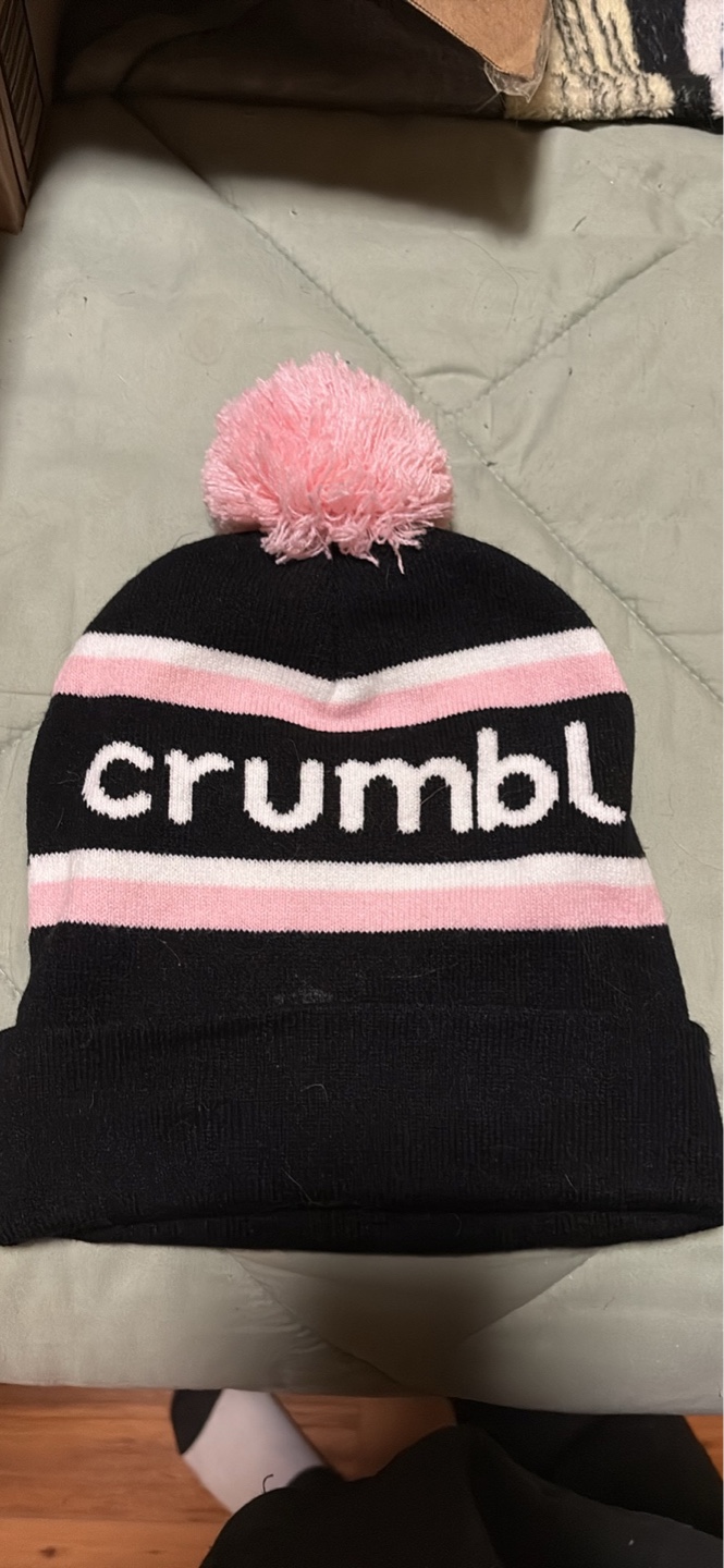 Crumble Cookies Pom Pom Beanie