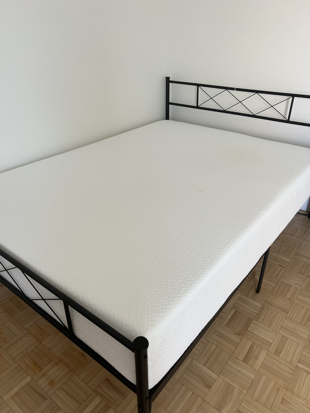 Double size Mattress & Metal Bed Frame