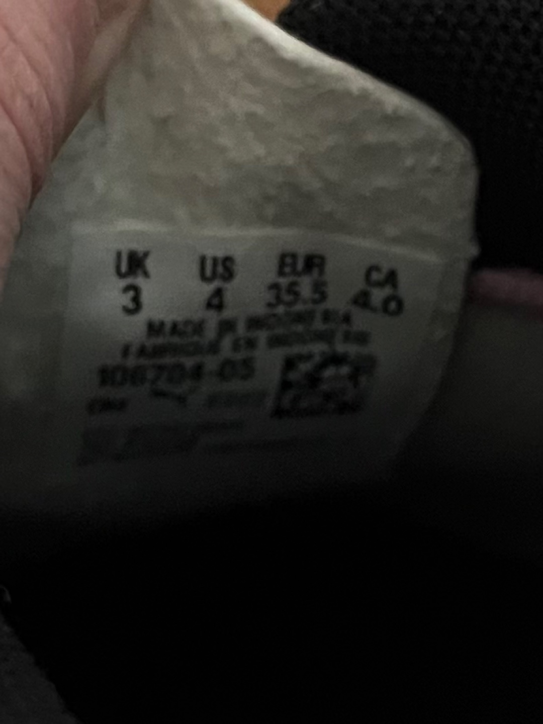 💚Puma Soccer Cleats - Size 3 - photo 3