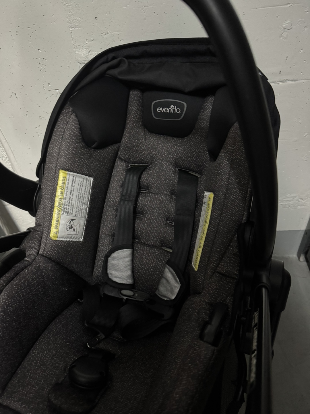 Evenflo infant car seat and stroller - photo 3