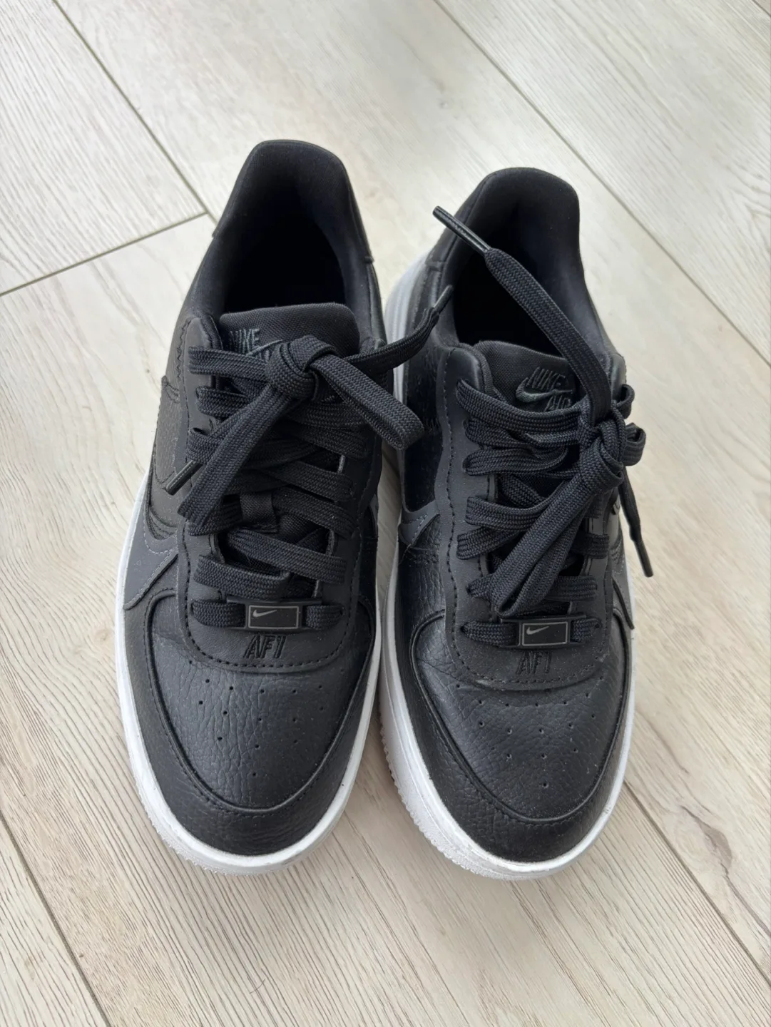 Nike Air Force 1 Shadow Sneakers Black Leather Women's image indicator(2)