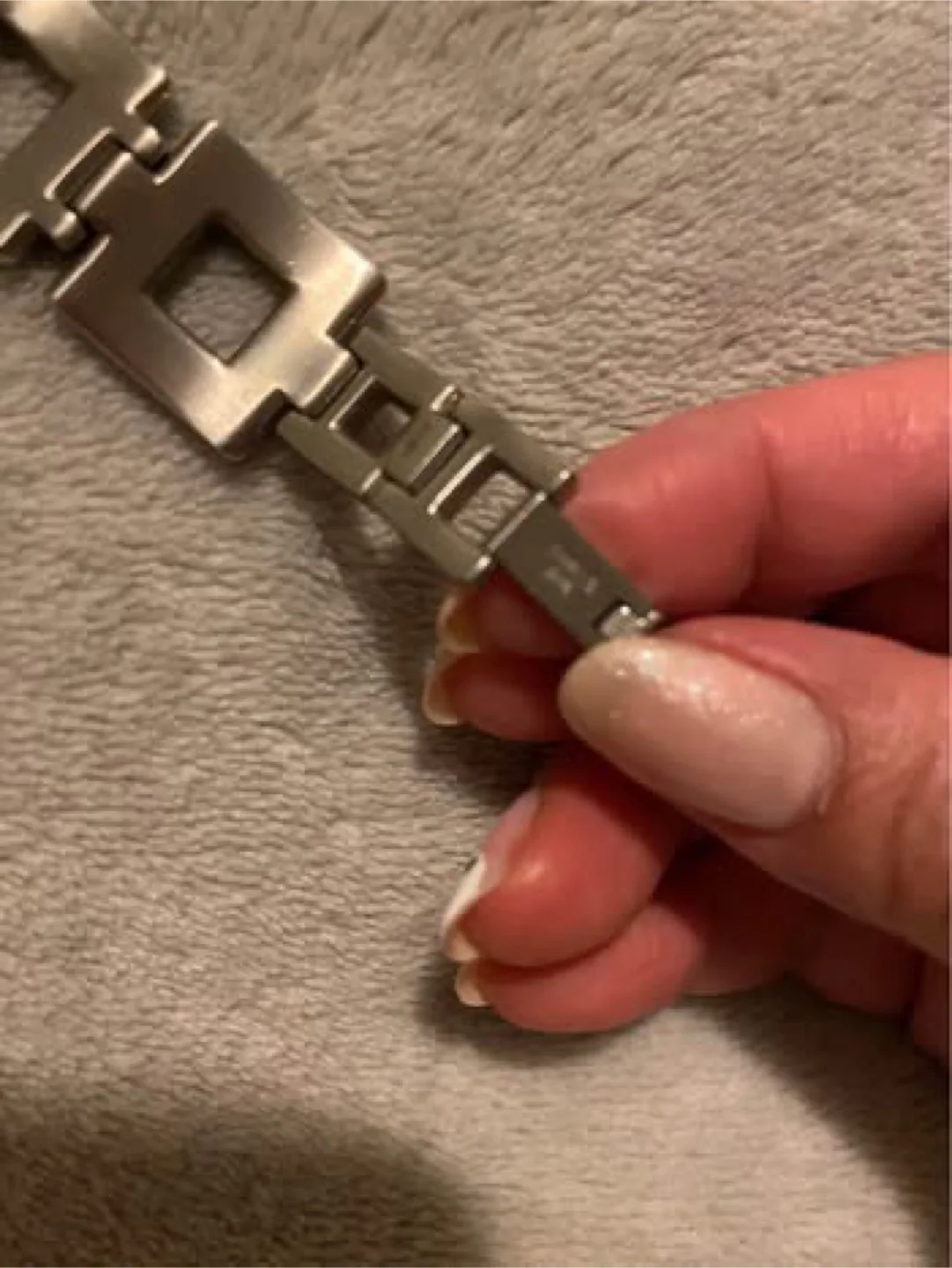 Rare 💯% Authentic Swatch Vintage Square “Hot Batik Purple” image indicator(5)