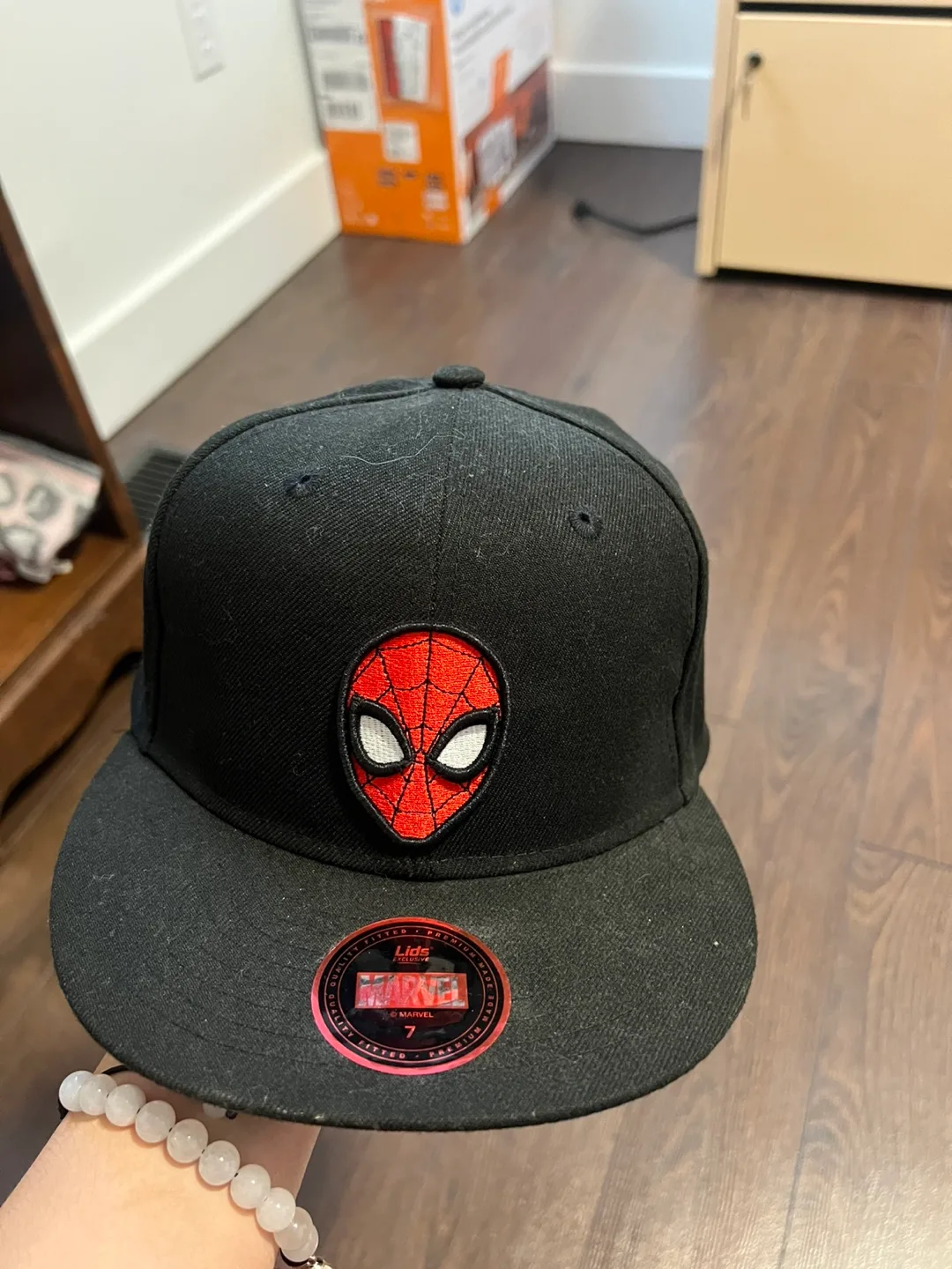 Marvel Spiderman Fitted Hat - Size 7 (negotiable) thumbnail