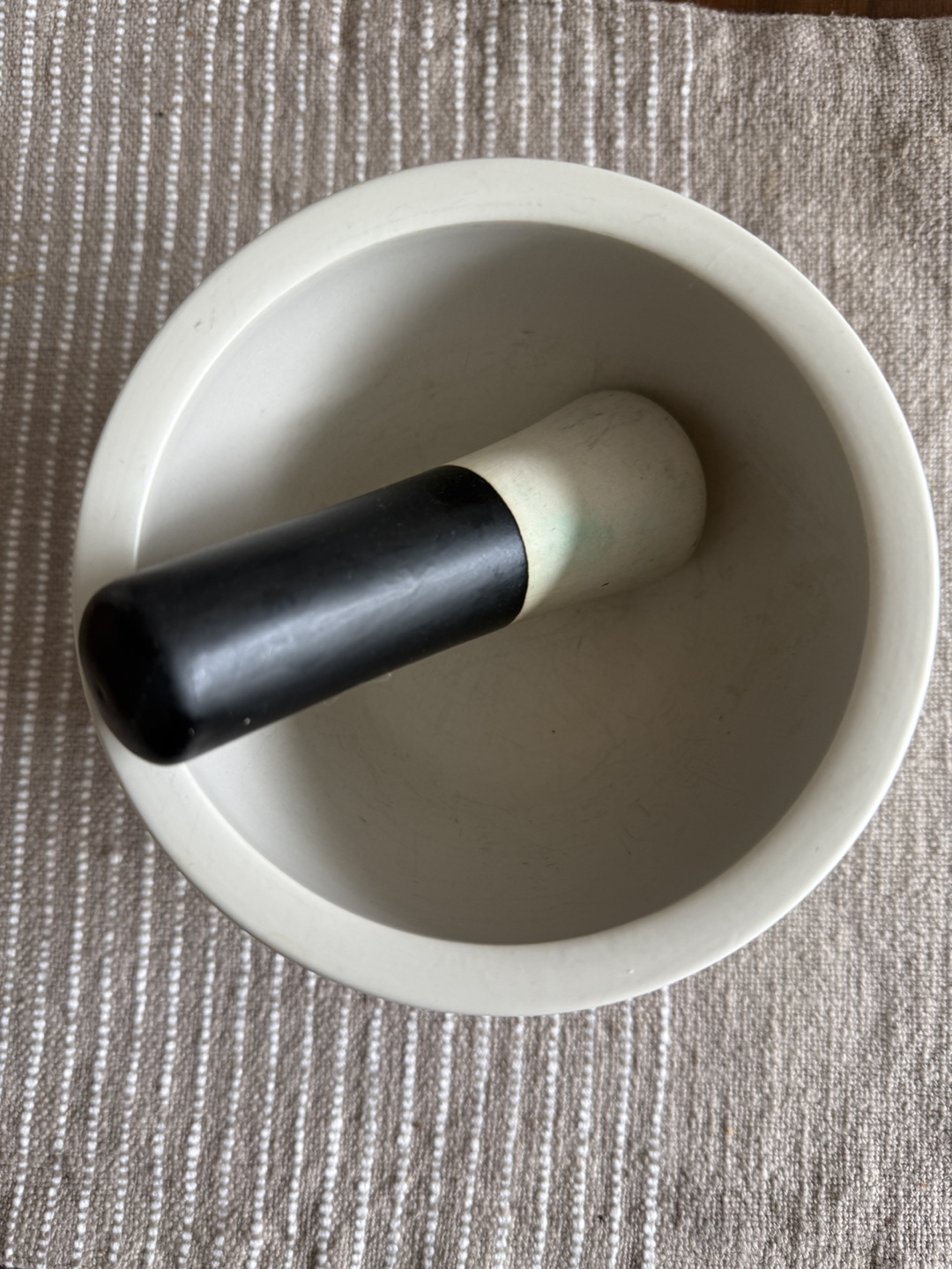 White Mortar and Pestle Set