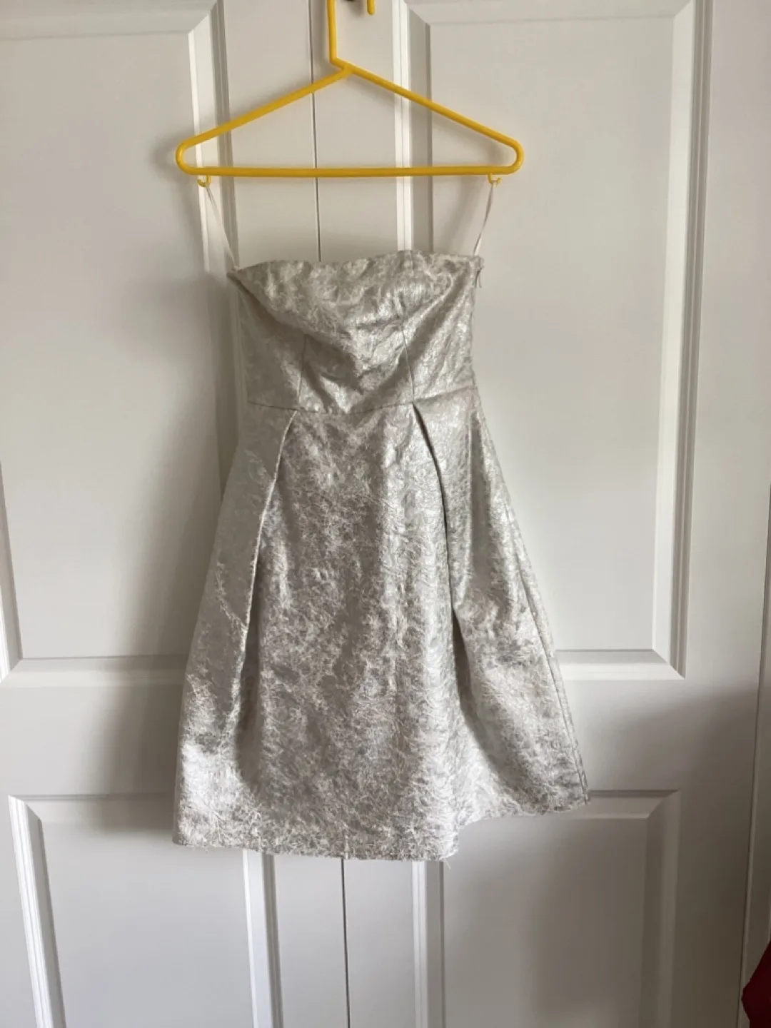 LORD & TAYLOR STRAPLESS DRESS thumbnail