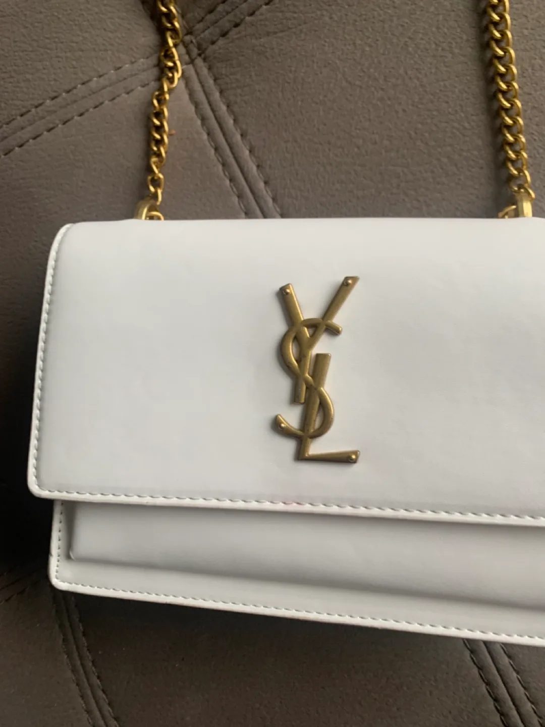 White Crossbody Bag image indicator(2)