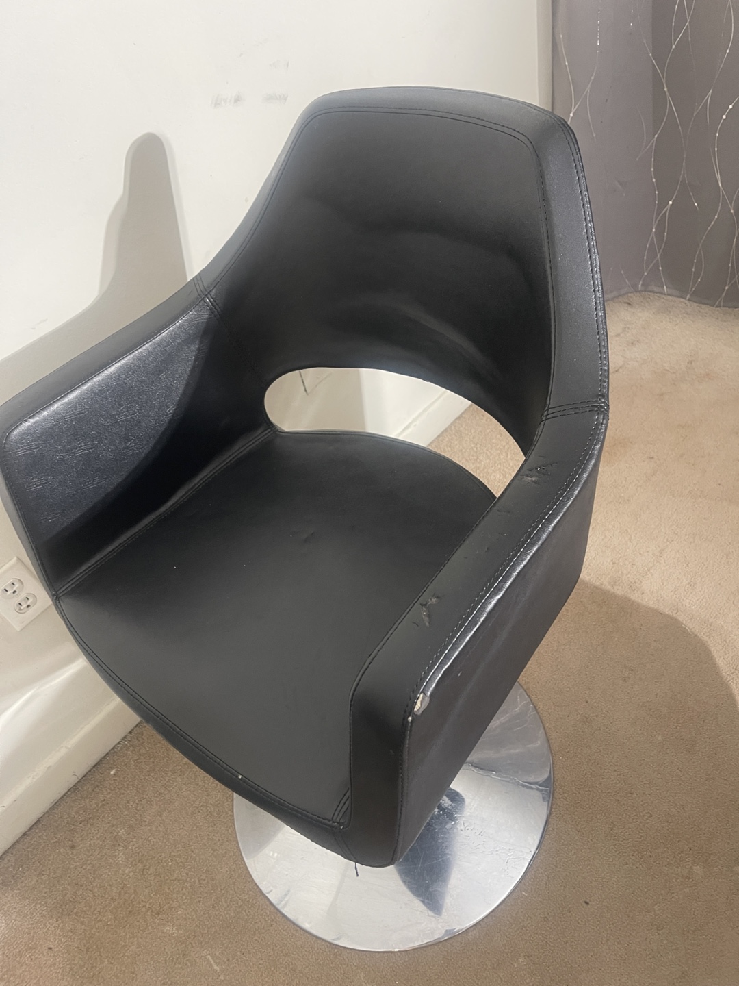 Black Hydraulic Salon Styling Chair - photo 2