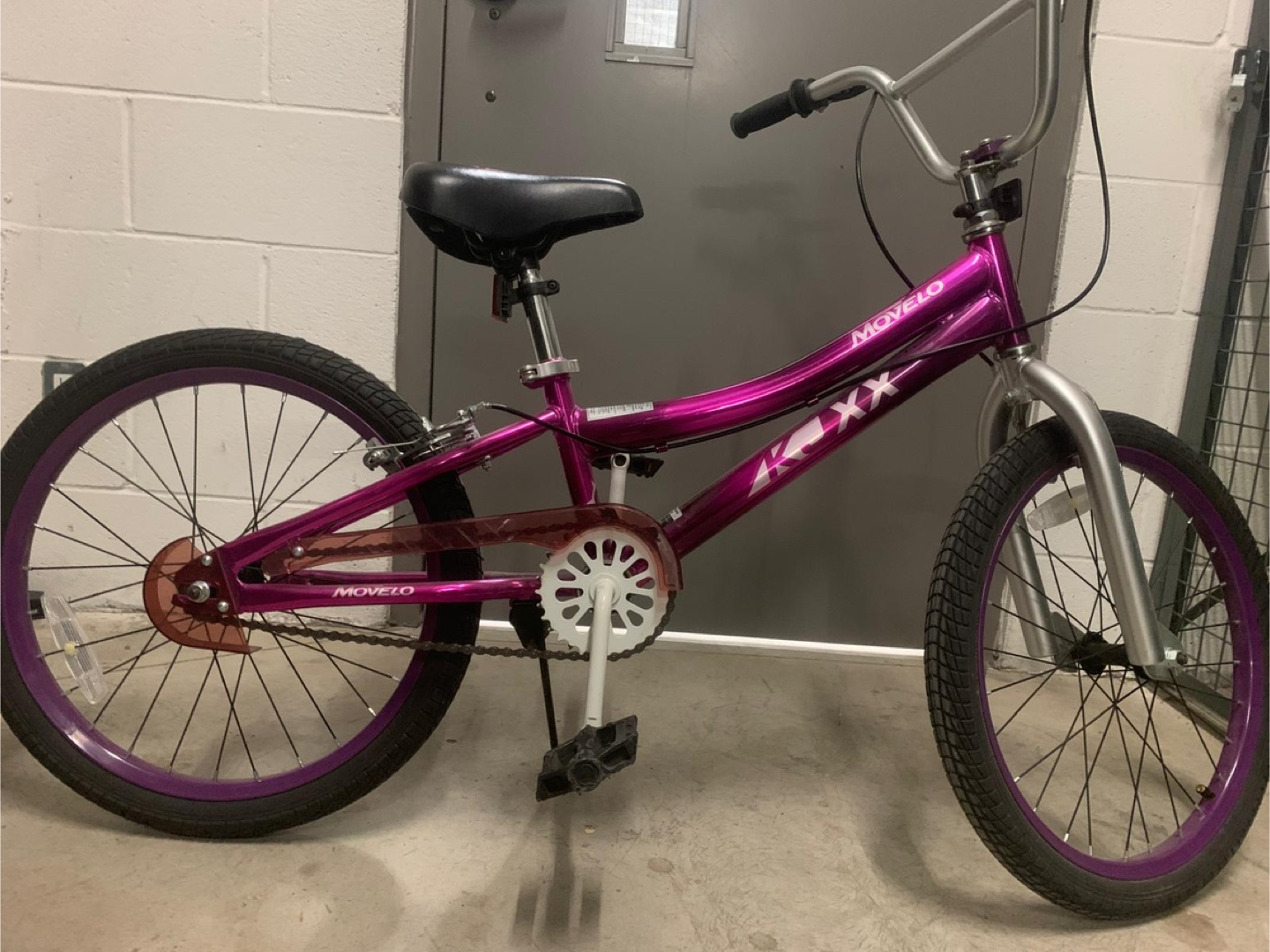 Movelo 20-inch Girls' Bike