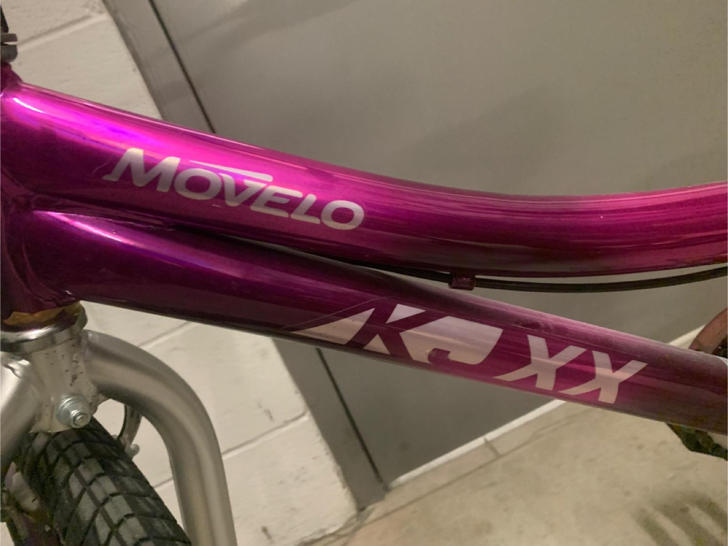 Movelo 20-inch Girls' Bike - photo 2