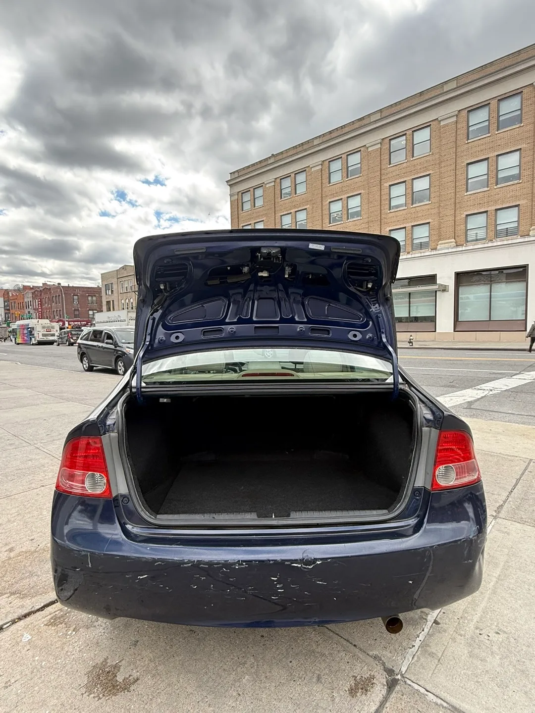 2006 Honda Civic LX - Low Mileage! image indicator(8)