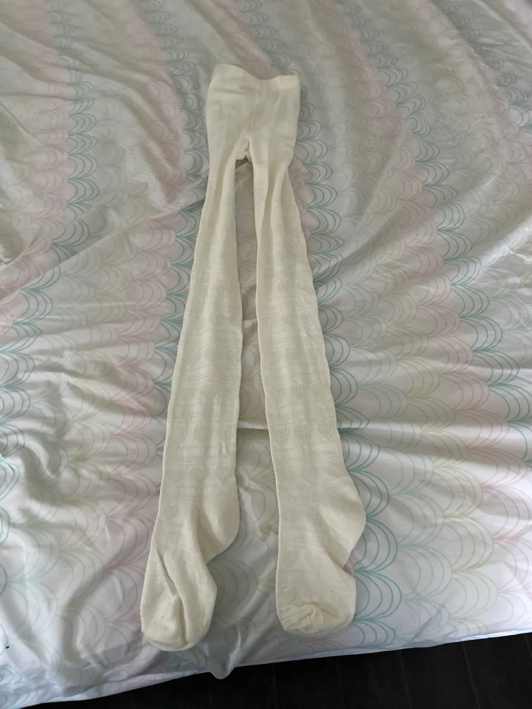 Cream-coloured Cable Knit Tights thumbnail