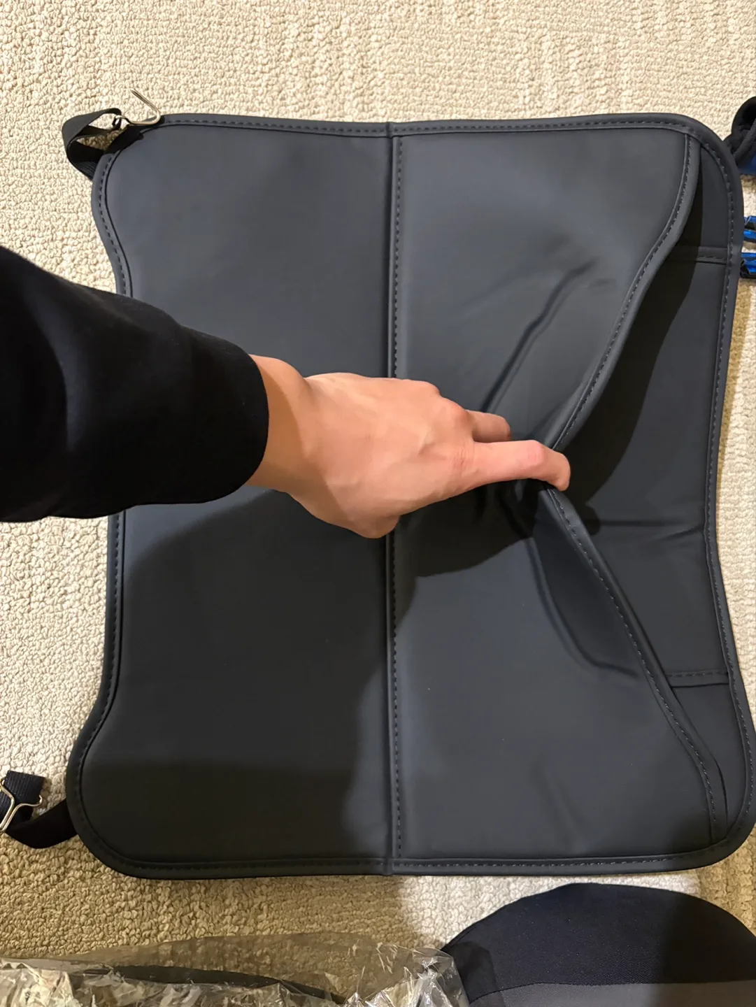 Car Accessories Kit image indicator(3)