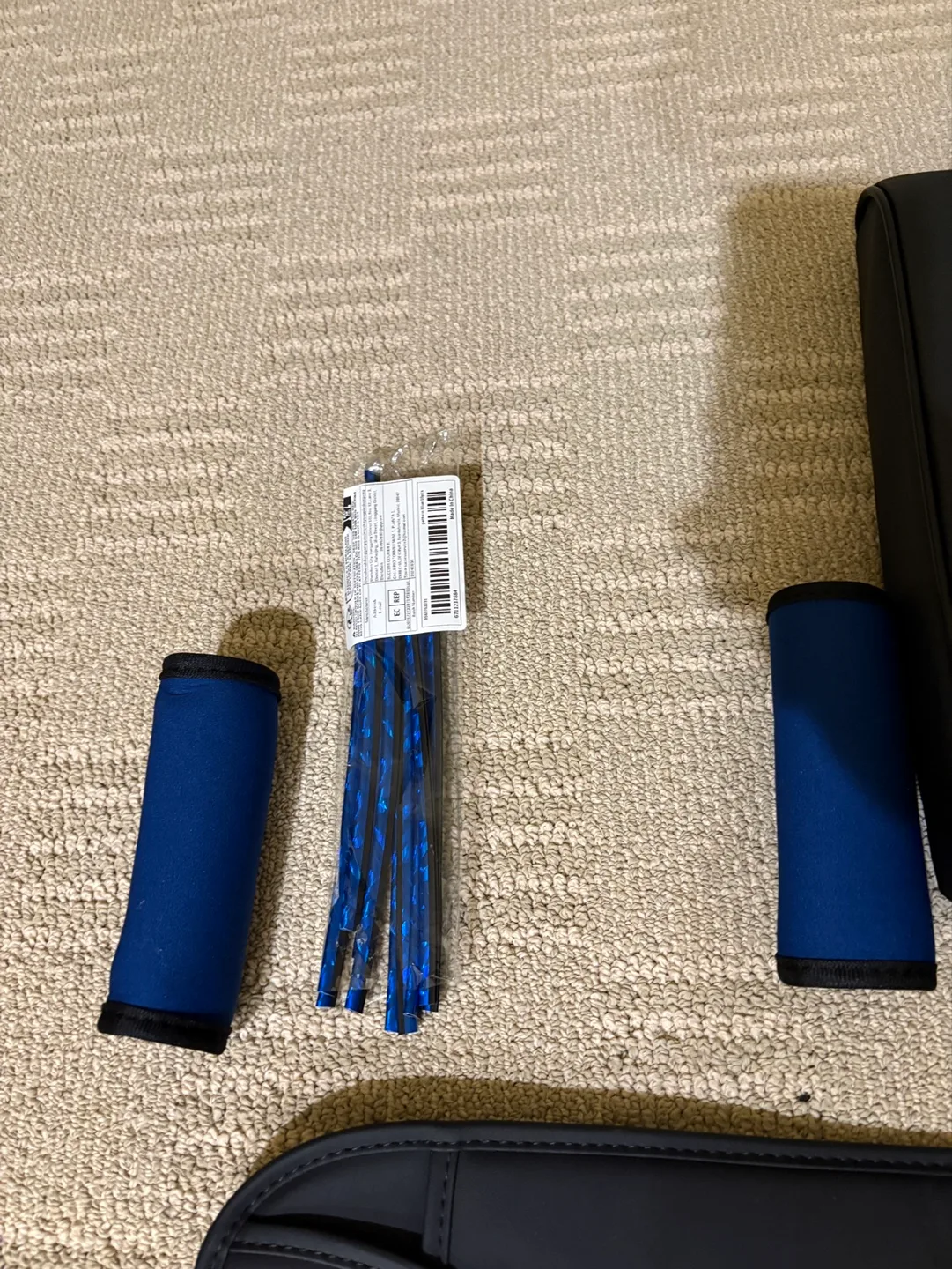 Car Accessories Kit image indicator(2)