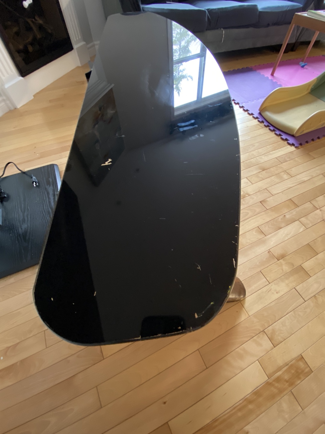 Black Glass TV Stand with Wooden Legs - photo 4