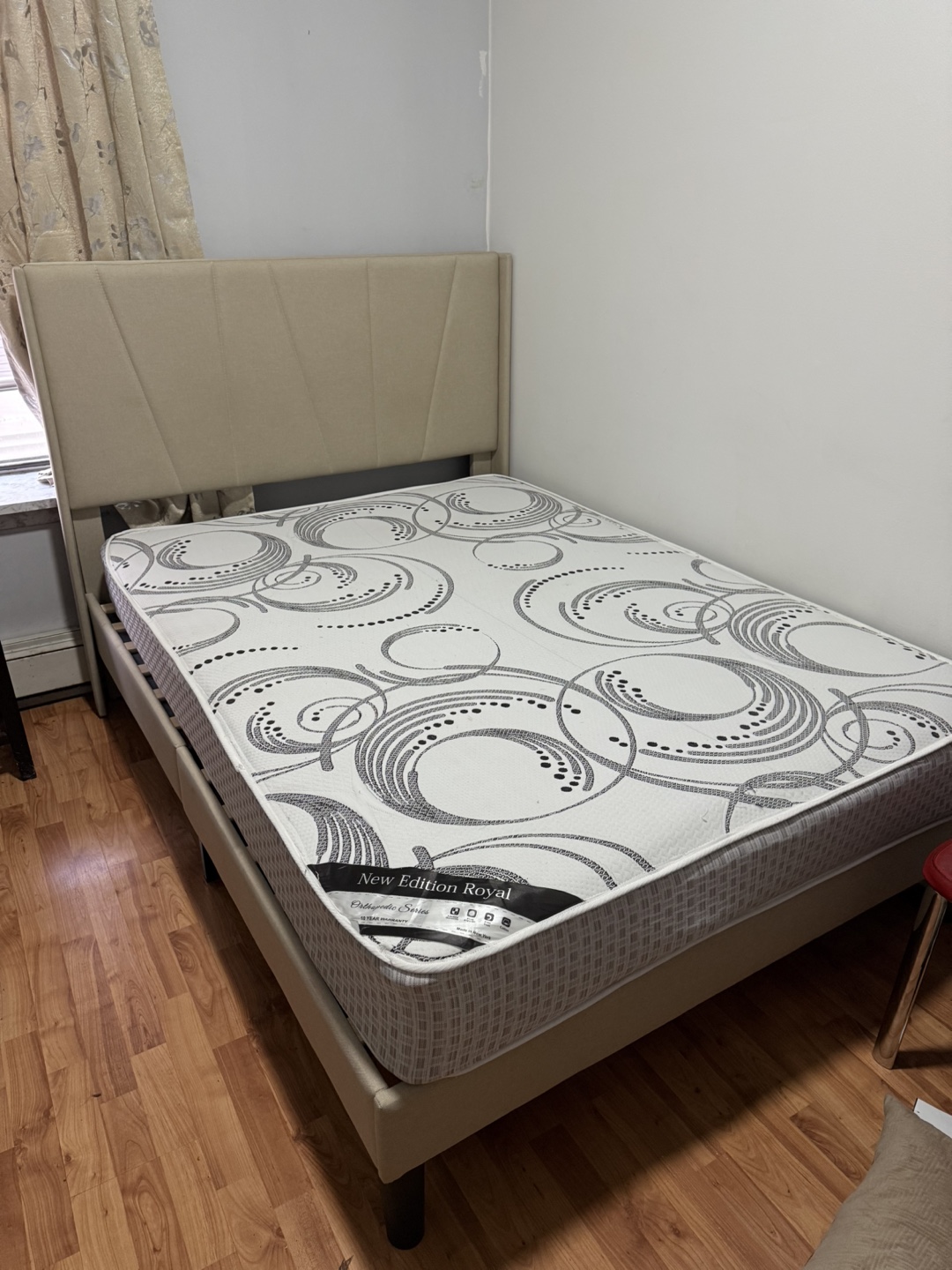 Full Size Bed Frame with Mattress