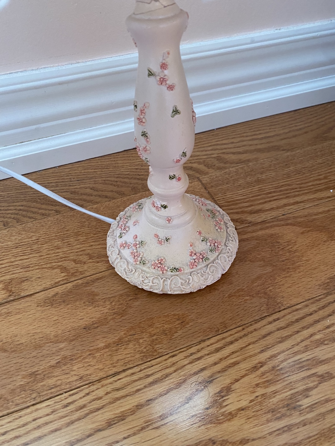 Vintage Floral Table Lamp - photo 2