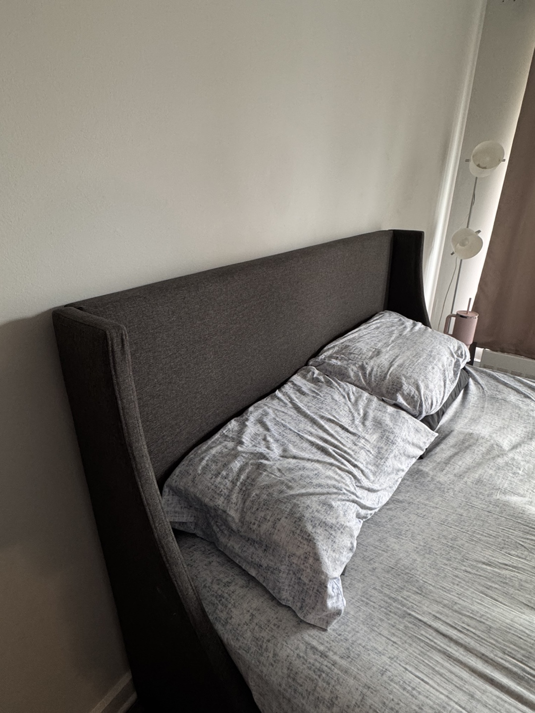 Queen Upholstered Wingback Bed Frame with mattress - photo 2