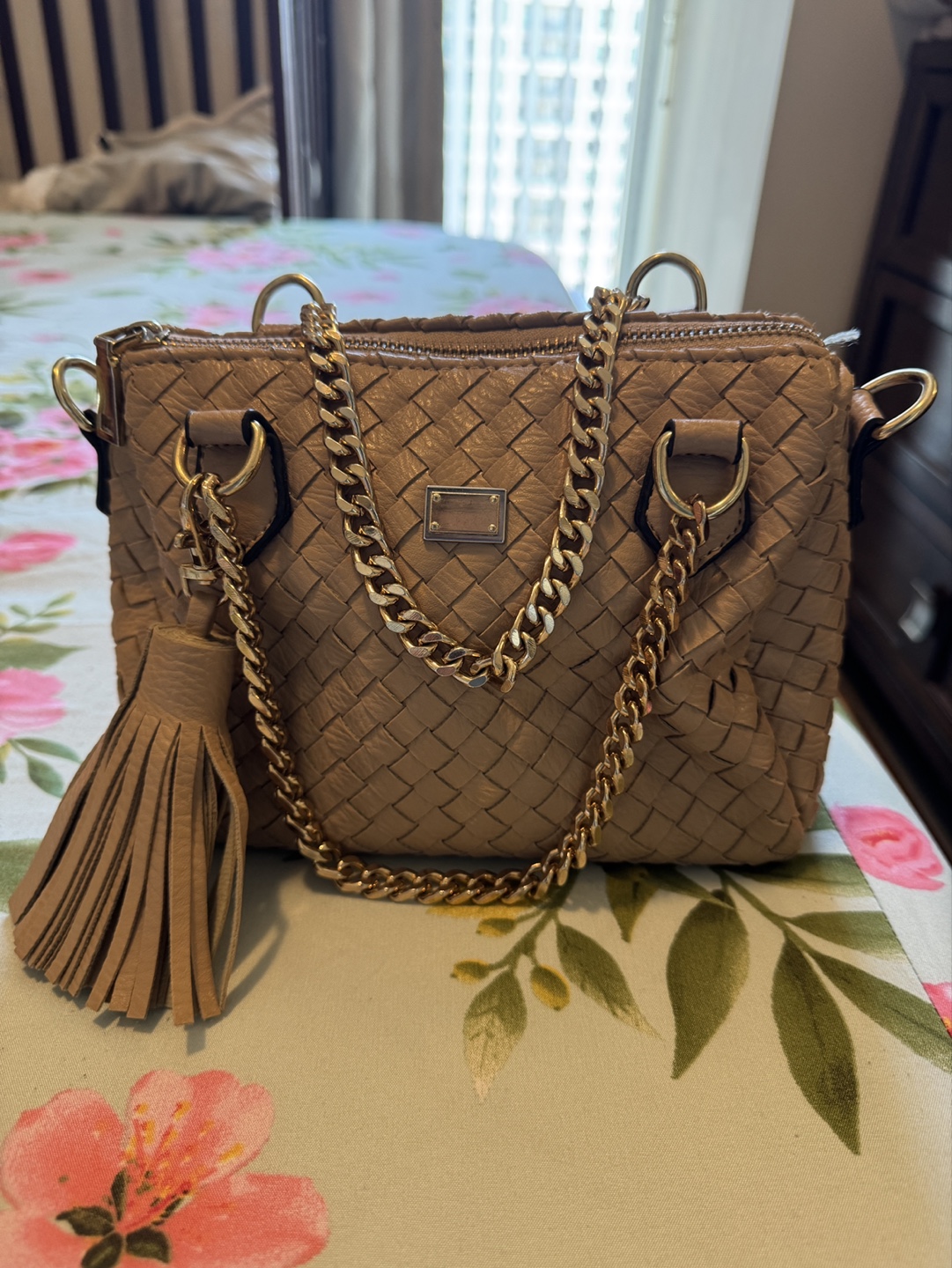 Beige Woven Leather Crossbody Bag with Gold Chain