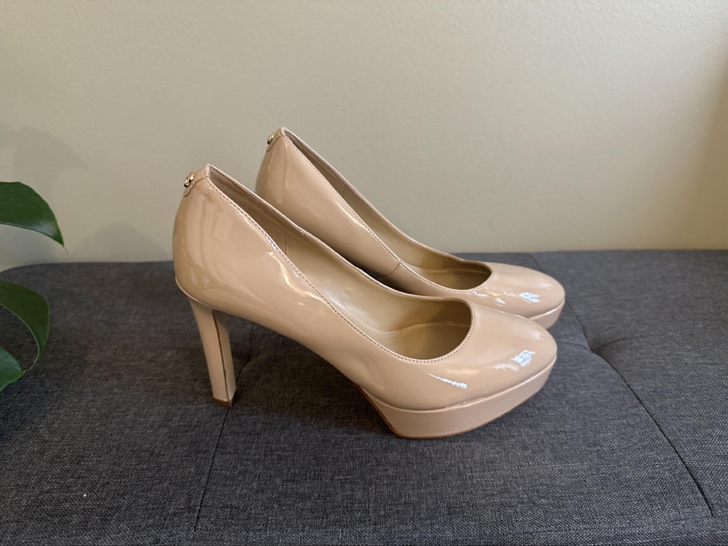 Michael Kors Nude Patent Leather Platform Heels - photo 4