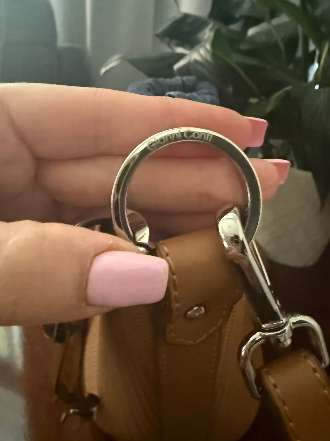 Gianni Conti Genuine Leather Bucket Bag image indicator(3)