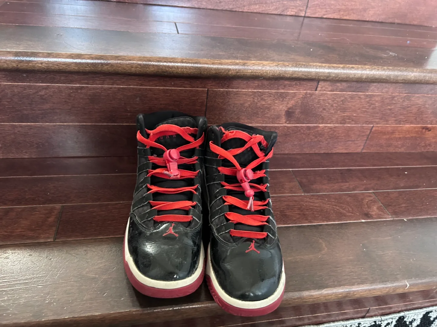 Jordan Kids' Basketball Shoes - Size 1Y image indicator(2)