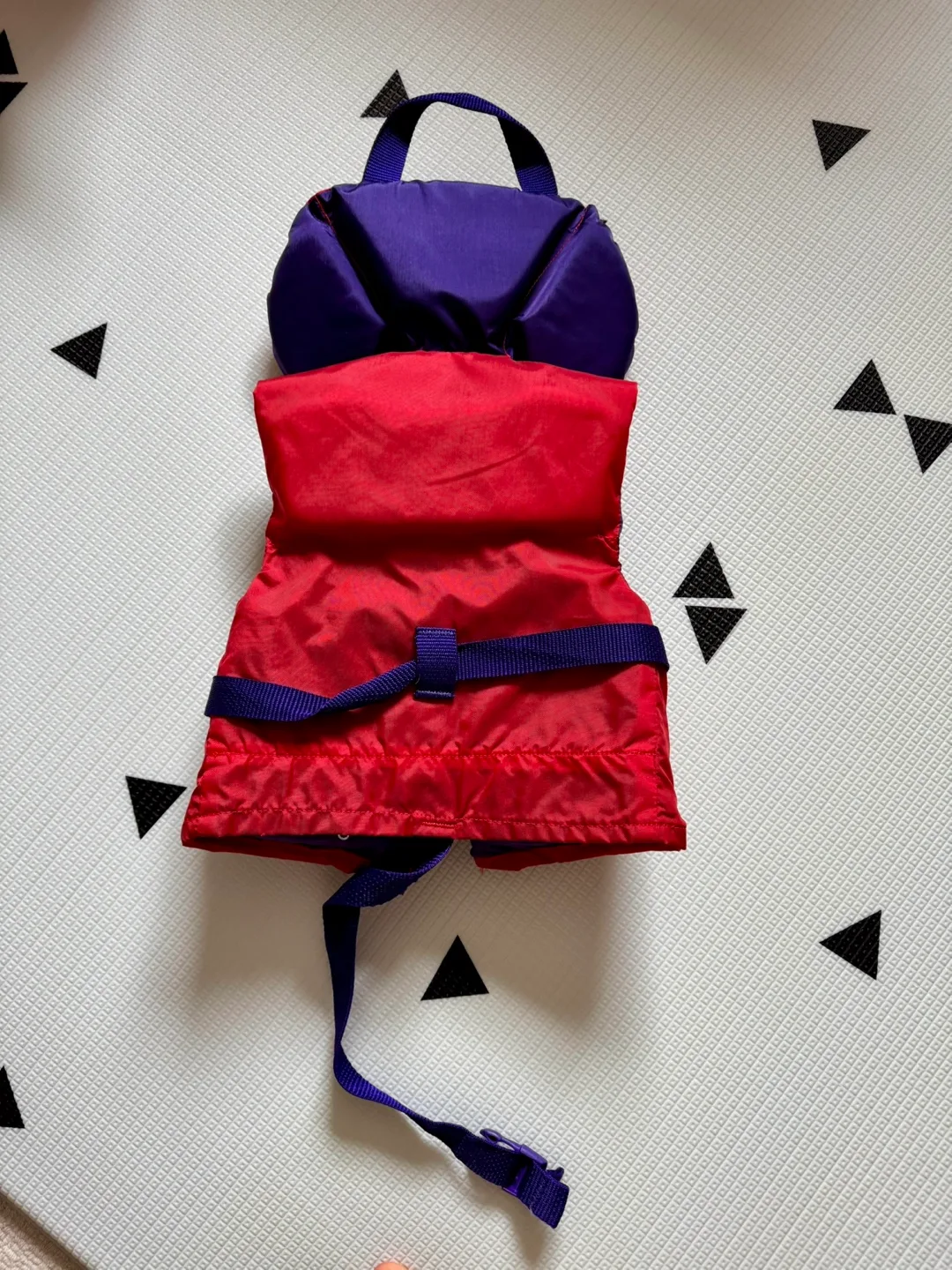 Kids' Red and Purple Life Jacket image indicator(3)